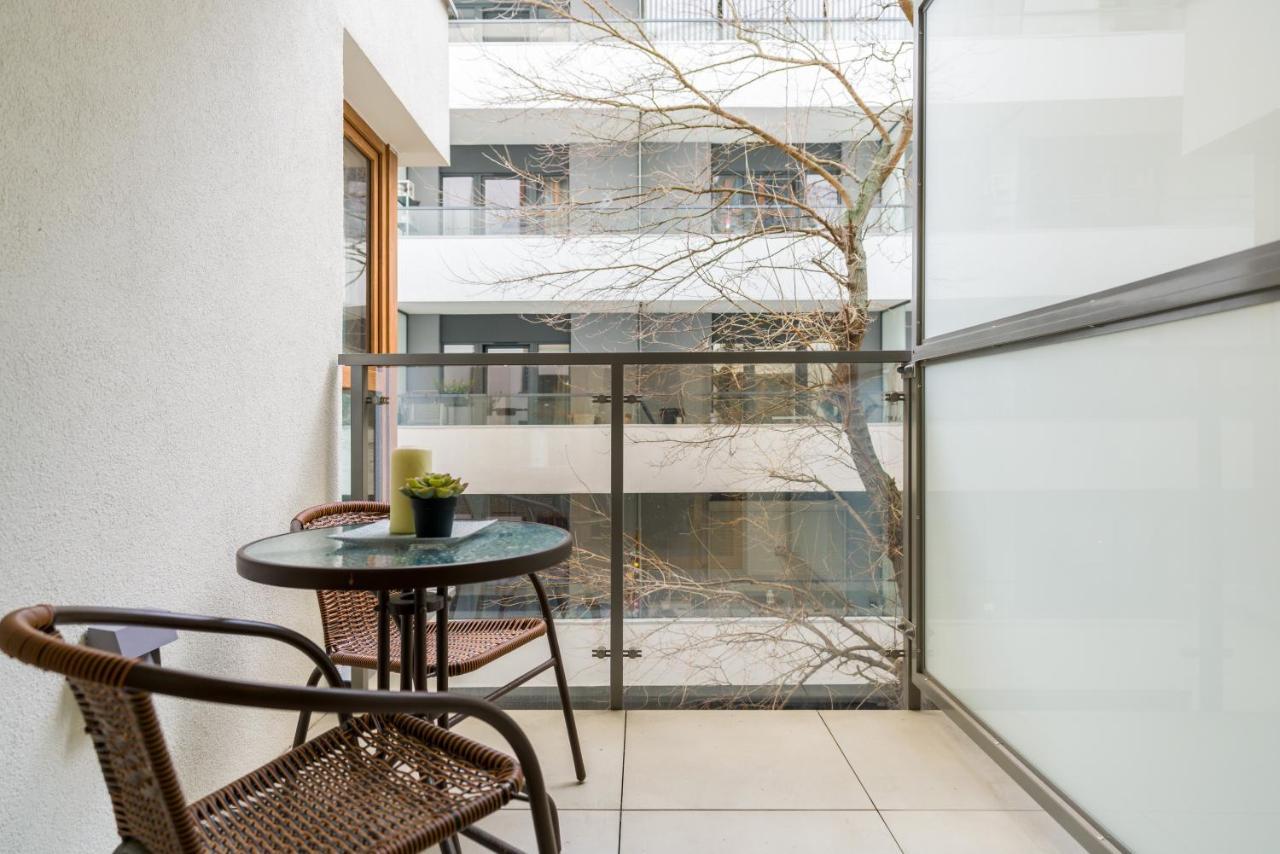 Villa Venecja Apartment Chwaliszewo With Free Garage City Center By Noclegi Renters 波兹南 外观 照片